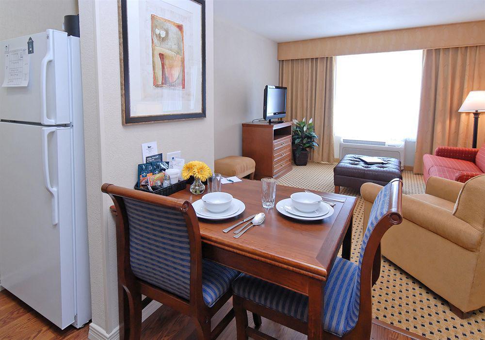 Homewood Suites By Hilton El Paso Airport Extérieur photo